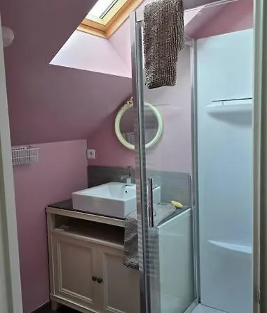 A La Campagne Proche Du Mans * Louplande